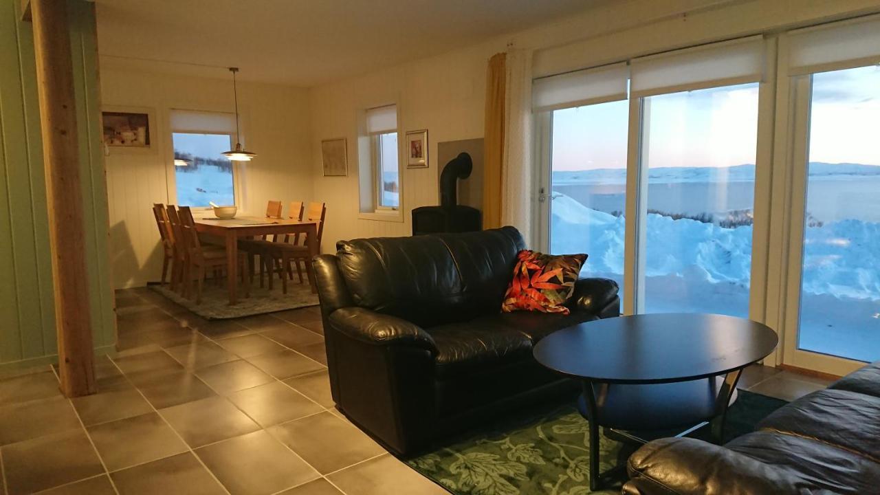 Nesseby Guesthouse Varangerbotn Экстерьер фото